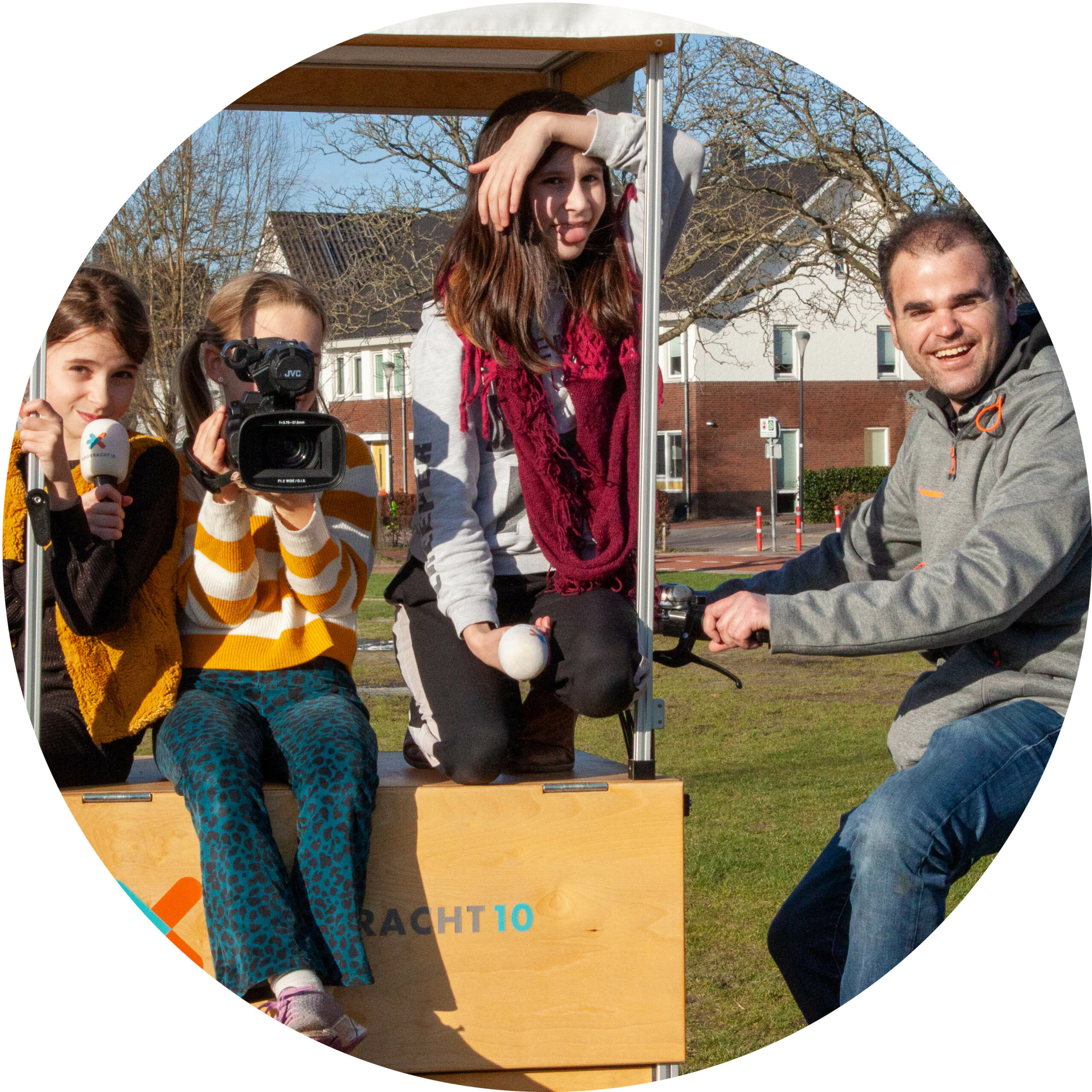 https://www.bindkracht10.nl/wp-content/uploads/2021/12/Media-Kids2-scaled.jpg