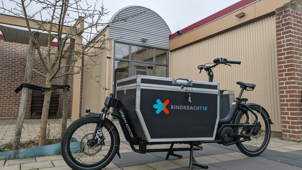 bakfiets met logo bindkracht10